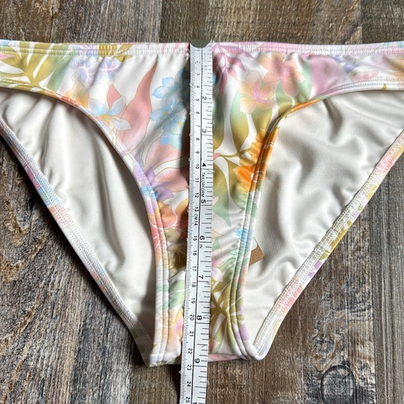 Billabong | Peaceful Palms Lowrider Bikini Bottoms - Picture 5 of 9